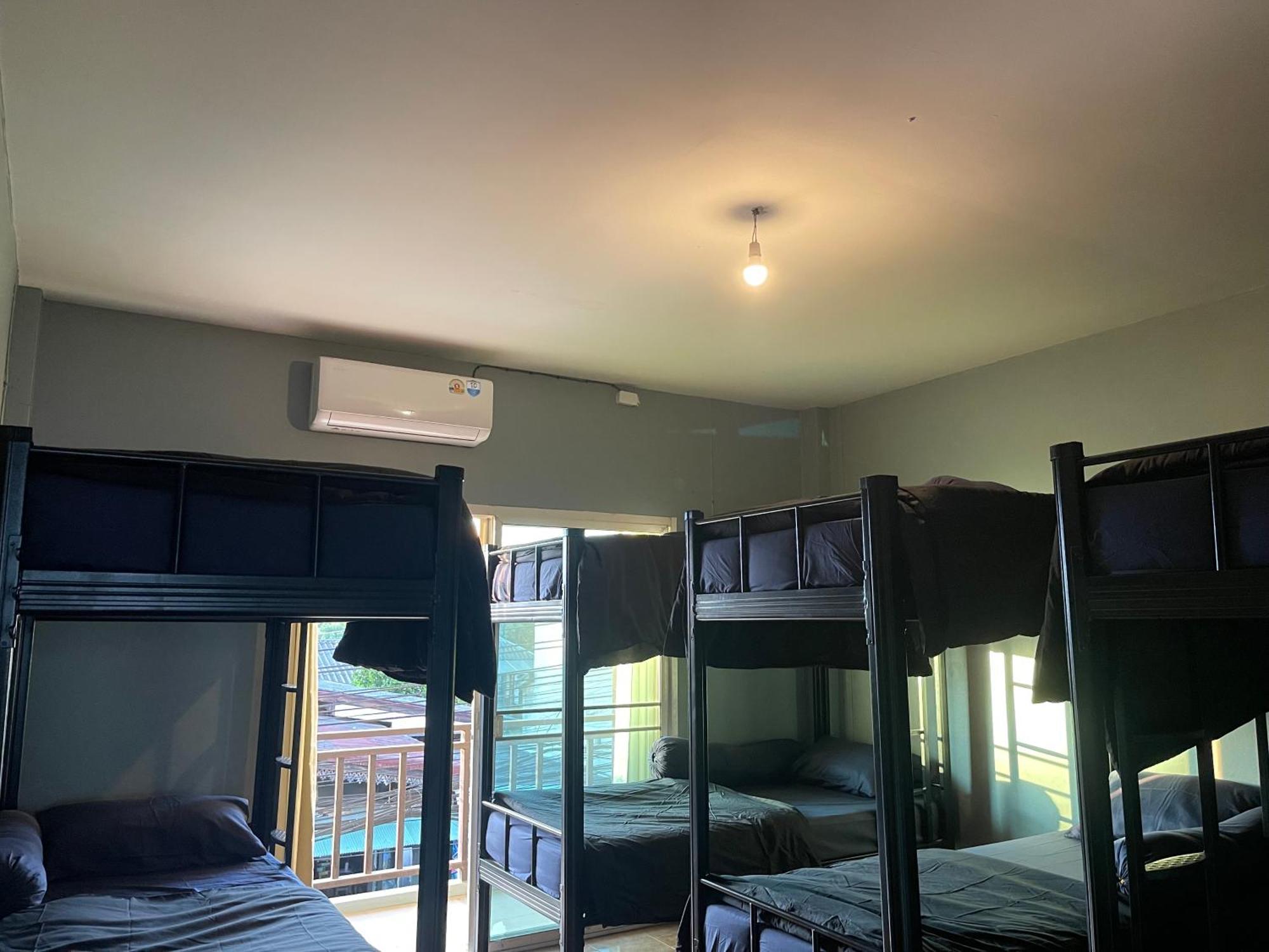 Poppyhostel パーイ エクステリア 写真